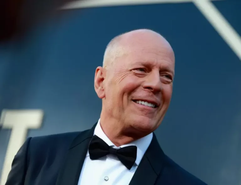 Брус Уилис вече не може да говори 0694109001696497694 2074926 920x708