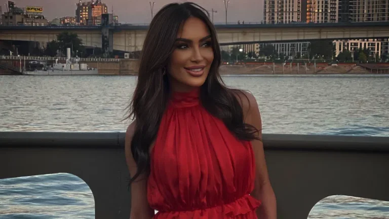 Бившата на Божинов намекна за сексапила си 78ac2896 b326 425c bf1a e645b06a519a