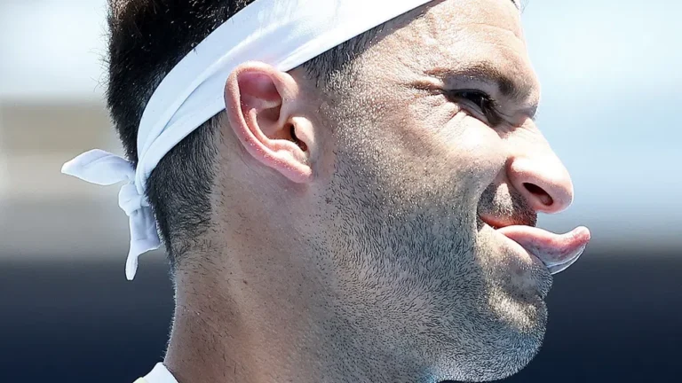 Смях с Гришо на гърба на другите тенис звезди 934fc5f8 df0d 416b b507 11585c292a36