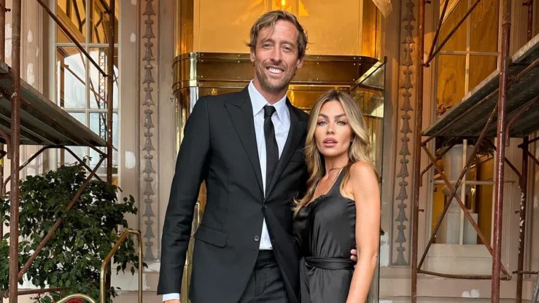 Питър Крауч и супермодел издадоха книга dc0863d9 2021 4a36 9359 bc041c8f2523