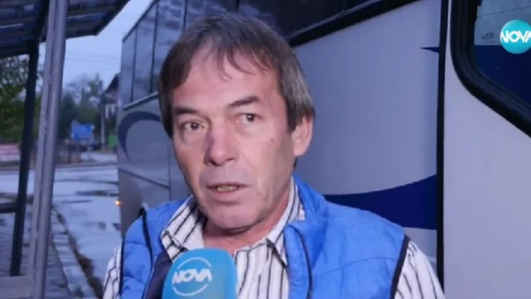 Ученици откраднаха голяма сума пари от автобус в Пловдив 904094