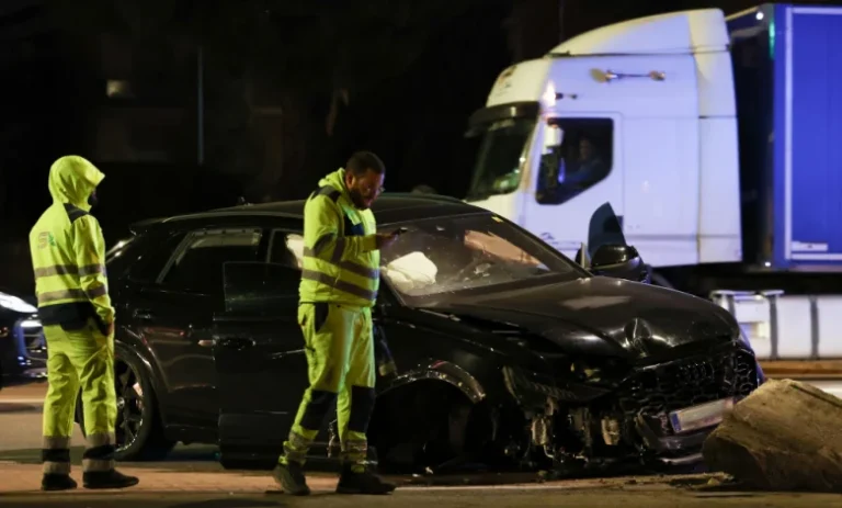 Балотели потроши кола за 100 000 паунда baloteli