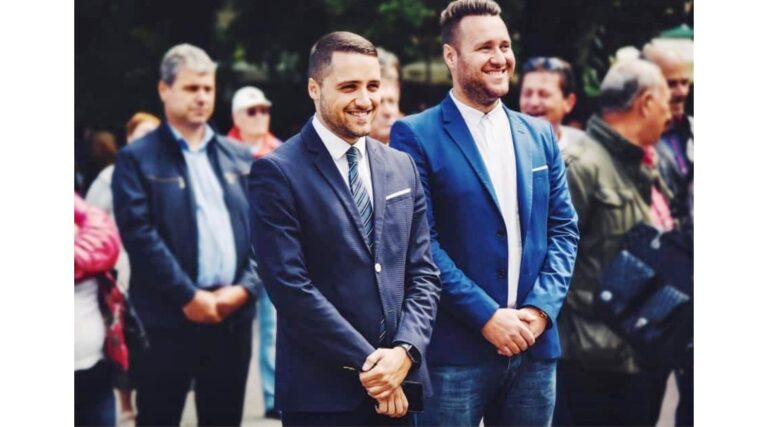 Нова нежна драма в ГЕРБ: Двама от Пи Ар-ите на пазарджишкия кандидат кмет на ГЕРБ Тодор Попов се изпокарали, заради любовен триъгълник ckasodada