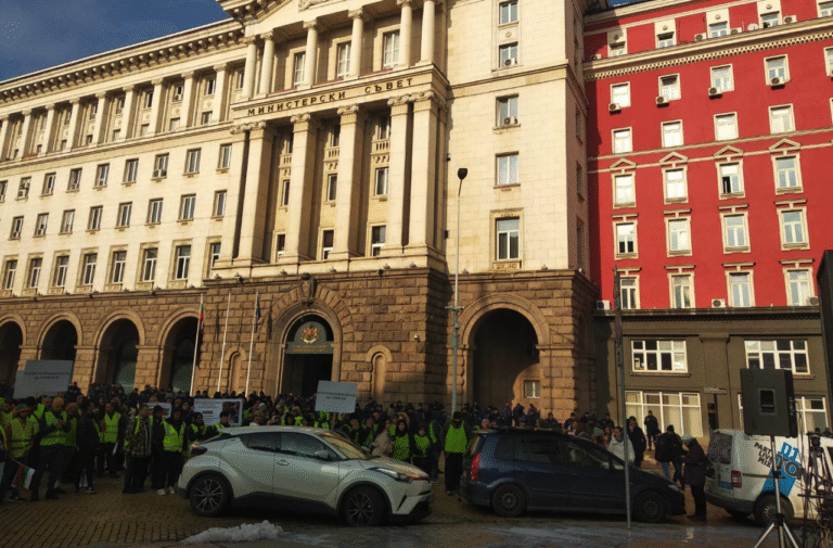 Животновъди на протест пред министерския съвет protest jivotnovudi