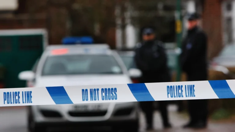 Стрелба в Източен Лондон, има загинали img 2661