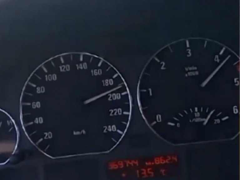 Проблемен шофьор фучи с 200 километра в час, ограничението е скандално по-ниско 2025 03 25 12 30 08 3