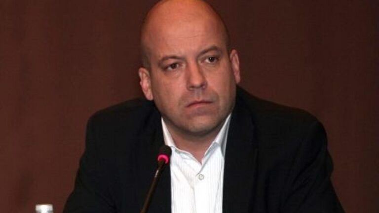 Сиромахов взриви социалните мрежи с пост за депутатите и легализацията на проститутките 1920x1080