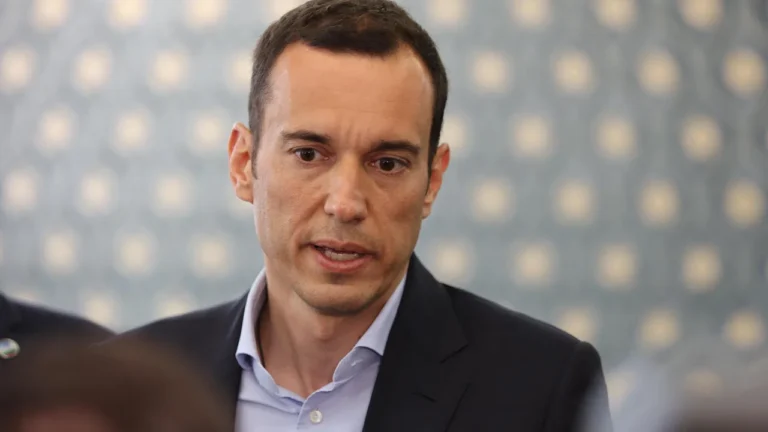 Терзиев отвърна на удара: „Топлофикация“ е съсипана от години безхаберие, Пеевски да стои далеч! ce2a1563 af4d 4355 9e0a c69aa29a2845