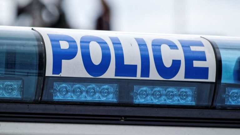 „14-годишен джебчия в Костинброд задигна чанта с пачки от детска площадка!“ 4aa5ac61 905c 4bbc 8869 47dfd9a8c57f 5