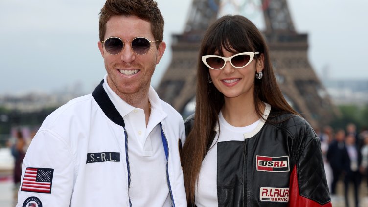 Шон Уайт вече има нова тръпка след раздялата с Нина Добрев – младата TikTok звезда Ели Уитроу f22e9ba574b57cf82bec3554d1285502 6af977ab978efb541340394c62c17f97