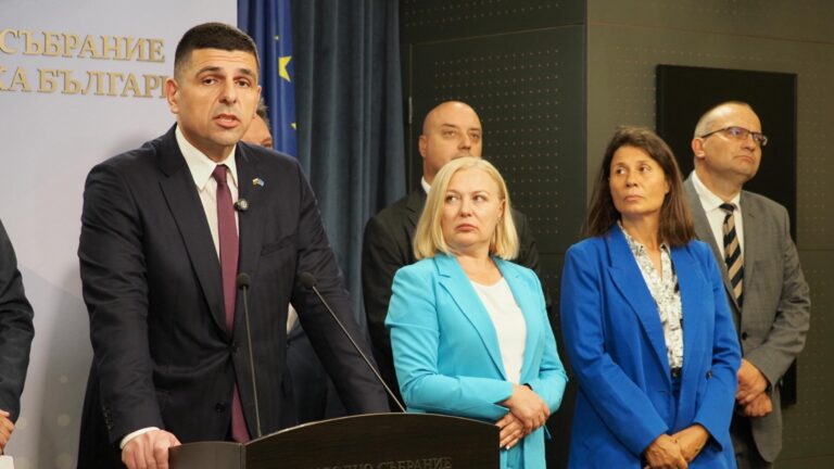 04b200ddd0bf61a7c05411f2c49b8dc1 2541299 1920x1080.jpg