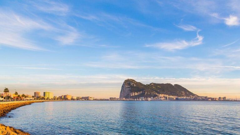 Направи си експедиция до Африка за само 30 минути: Какви са шансовете за тунел под Гибралтар? -