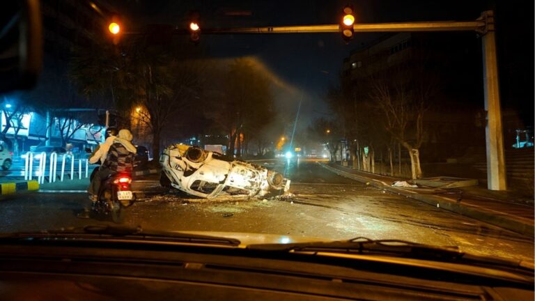 Путин е въвлечен в кръвопролития извън Украйна – подпомага иранския режим в потушаването на протестите (ВИДЕО) -