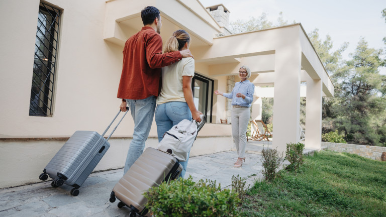 Съществено за множество българи, притежаващи имоти в Гърция: Плащанията наем в брой скоро ще бъдат забранени. 768x432 106.jpg 106